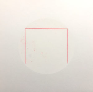 "3 lignes rouges", 2020. Crayons de couleurs sur lavis Vinci 450g, 40 x 40 cm.